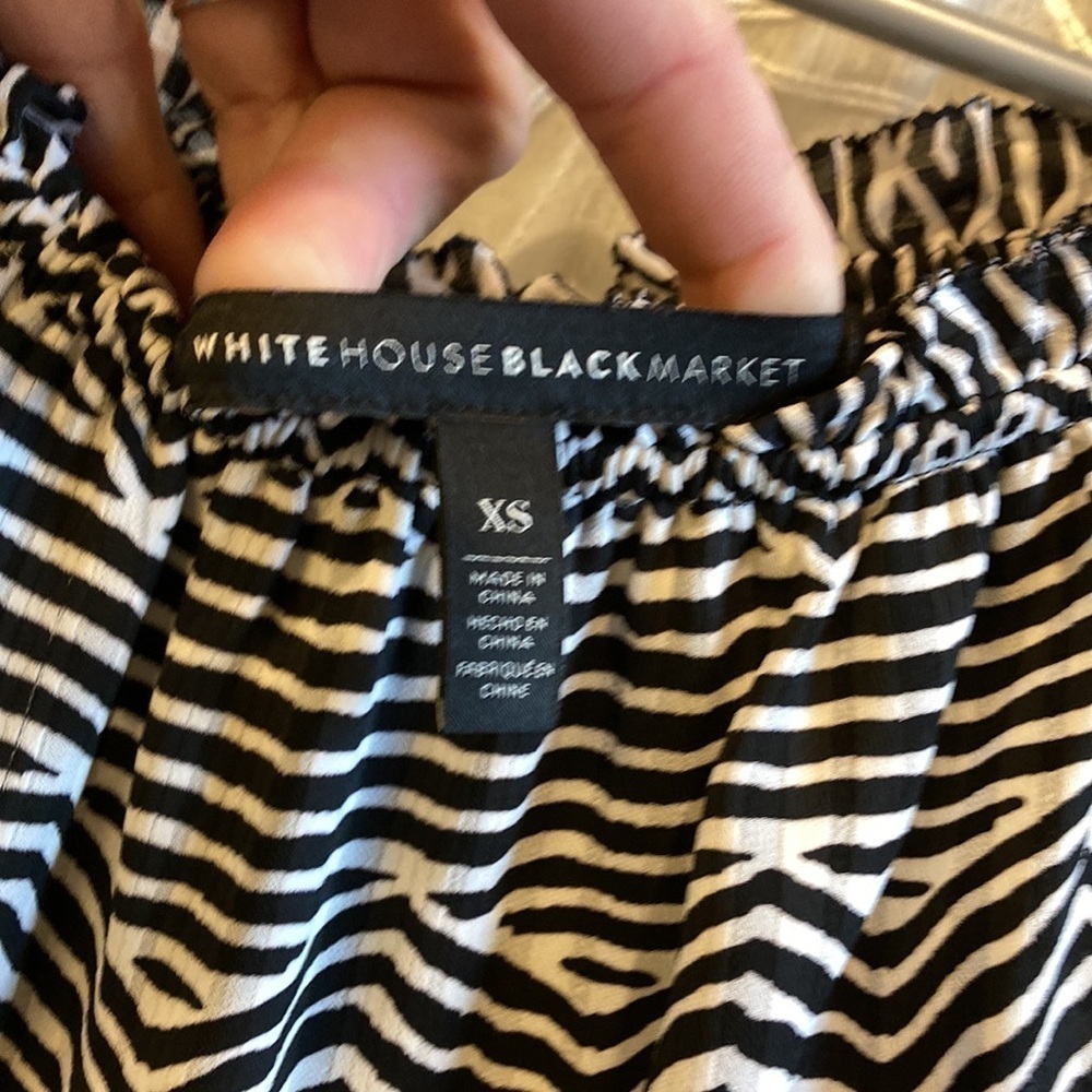 WHBM Aztec Pattern Blouse - Picture 7 of 13